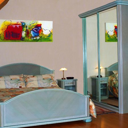 Chambre D'Hotes Miraflores Malestroit Екстериор снимка