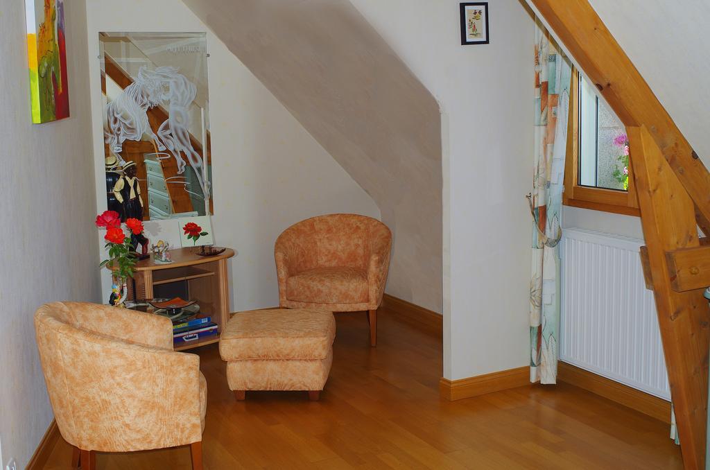 Chambre D'Hotes Miraflores Malestroit Екстериор снимка